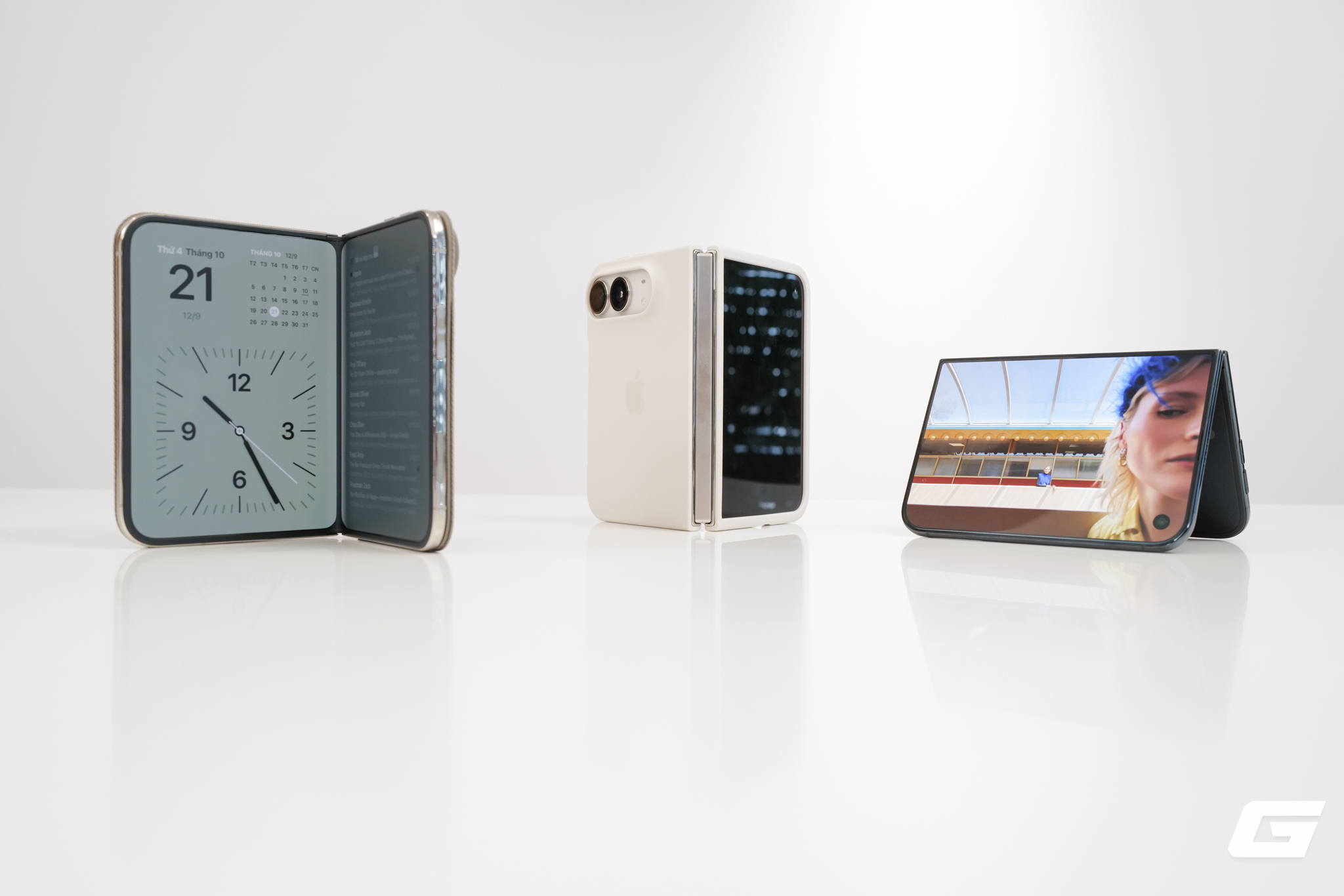 “Đập hộp” iPhone Duo chính hãng Việt Nam trước ngày giao hàng: điện thoại gập đầu tiên của Táo đóng gói ra sao? - Ảnh 13.