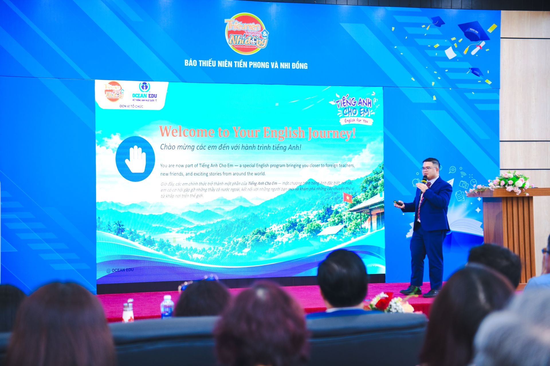 Thầy Mark Byncent Lynard Mejorada-Bayuga - Giám đốc Đào tạo của Ocean Edu giới thiệu về dự án