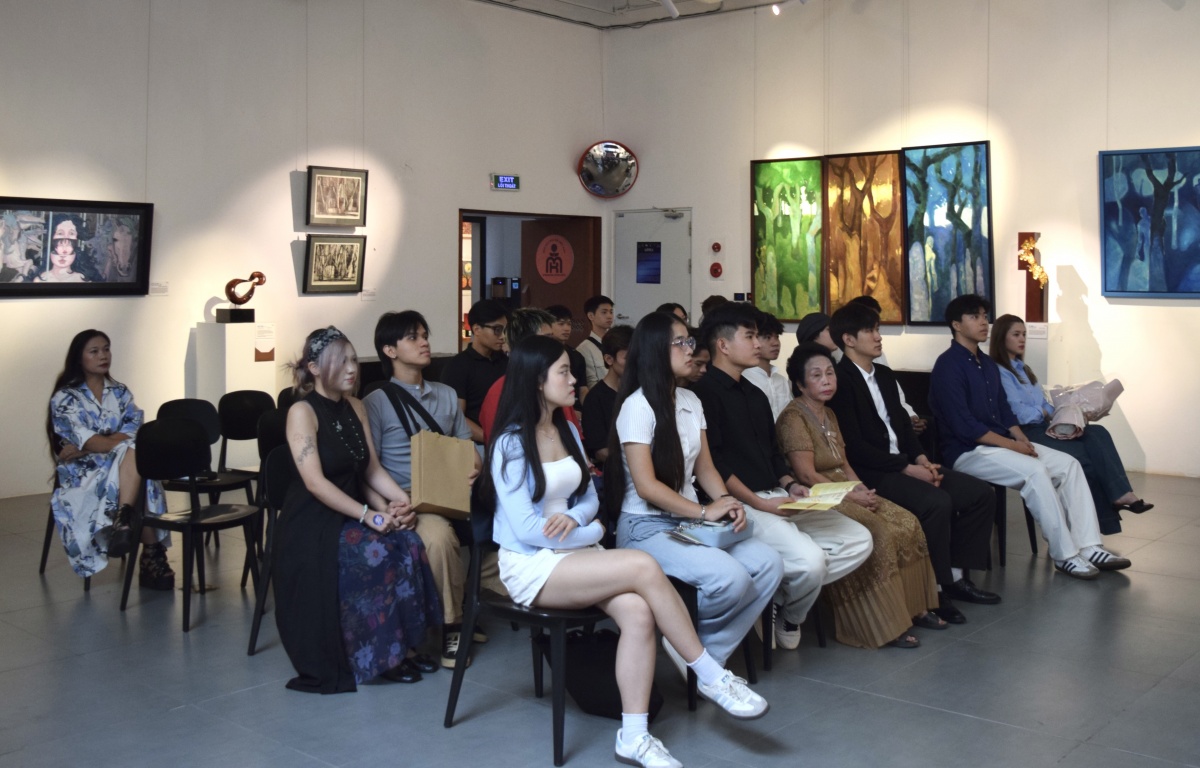 Triển lãm “Miền Mộng”: Kết nối nghệ thuật tương tác với hoạt động vì cộng đồng Triển lãm “Miền Mộng”: Kết nối nghệ thuật tương tác với hoạt động vì cộng đồng