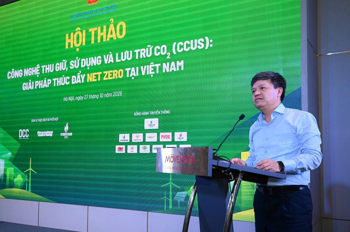 Ông Tạ Đình Thi phát biểu tại hội thảo Ông Tạ Đình Thi phát biểu tại hội thảo