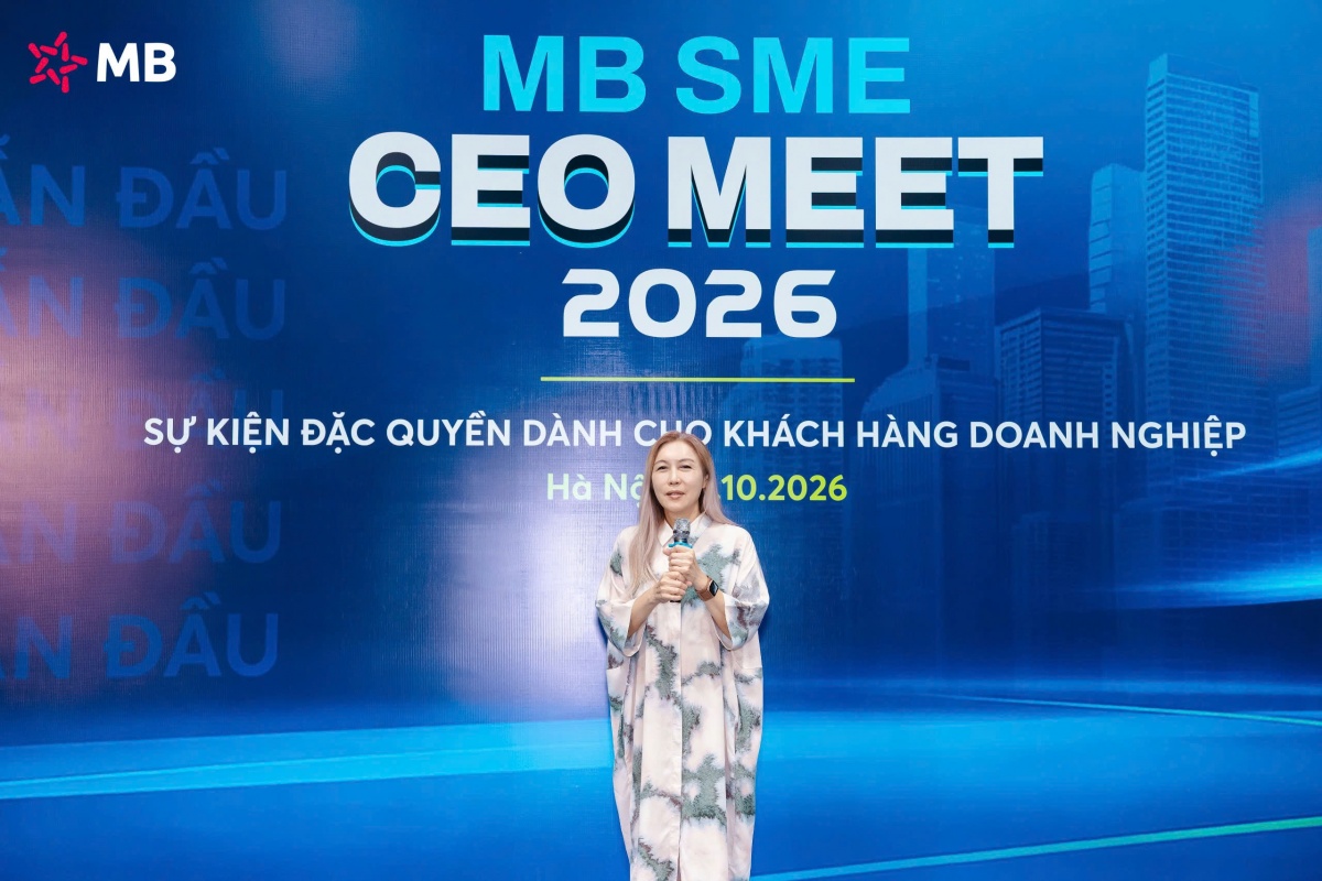 Nhà vô địch PPA Las Vegas Hayden Patriquin cùng dàn sao Pickleball thế giới hội ngộ tại MB SME CEO MEET 2026 Nhà vô địch PPA Las Vegas Hayden Patriquin cùng dàn sao Pickleball thế giới hội ngộ tại MB SME CEO MEET 2026