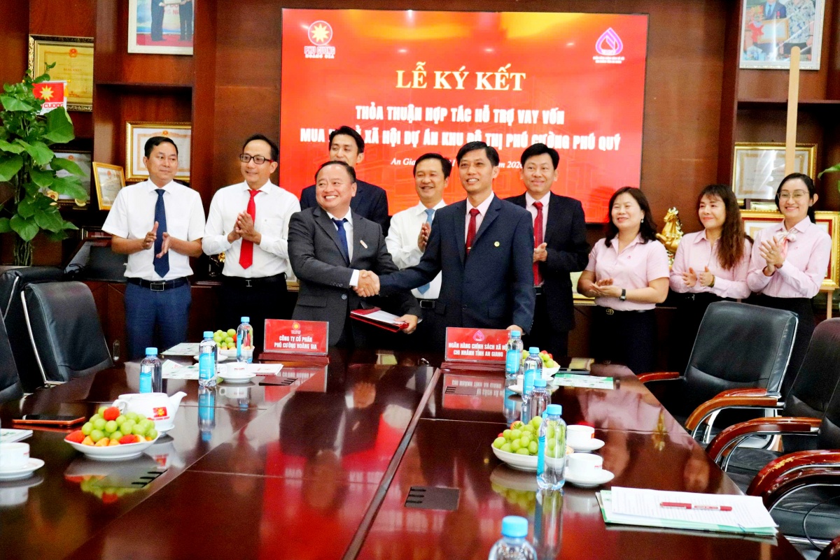 Đồng vốn nhân văn nơi vùng đất Tây Nam Tổ quốc (Kỳ 2) Đồng vốn nhân văn nơi vùng đất Tây Nam Tổ quốc (Kỳ 2)
