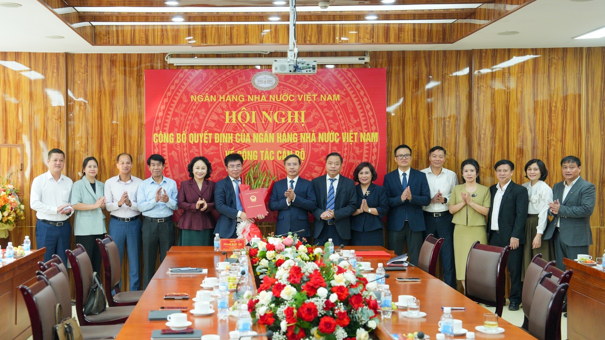 Công bố Quyết định bổ nhiệm Chủ tịch Hội đồng thành viên Nhà máy In tiền Quốc gia Công bố Quyết định bổ nhiệm Chủ tịch Hội đồng thành viên Nhà máy In tiền Quốc gia
