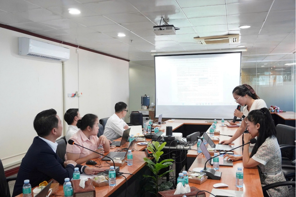 CIC chia sẻ kinh nghiệm, hỗ trợ nâng cao năng lực hoạt động thông tin tín dụng tại Lào CIC chia sẻ kinh nghiệm, hỗ trợ nâng cao năng lực hoạt động thông tin tín dụng tại Lào