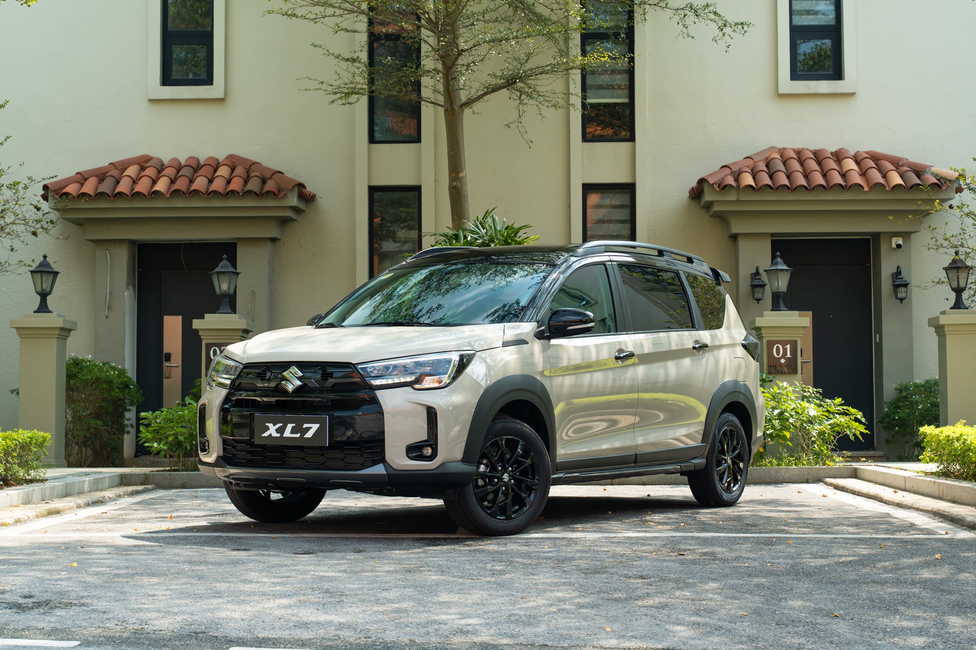 Suzuki XL7 2026 ra mắt, giá từ gần 570 triệu đồng