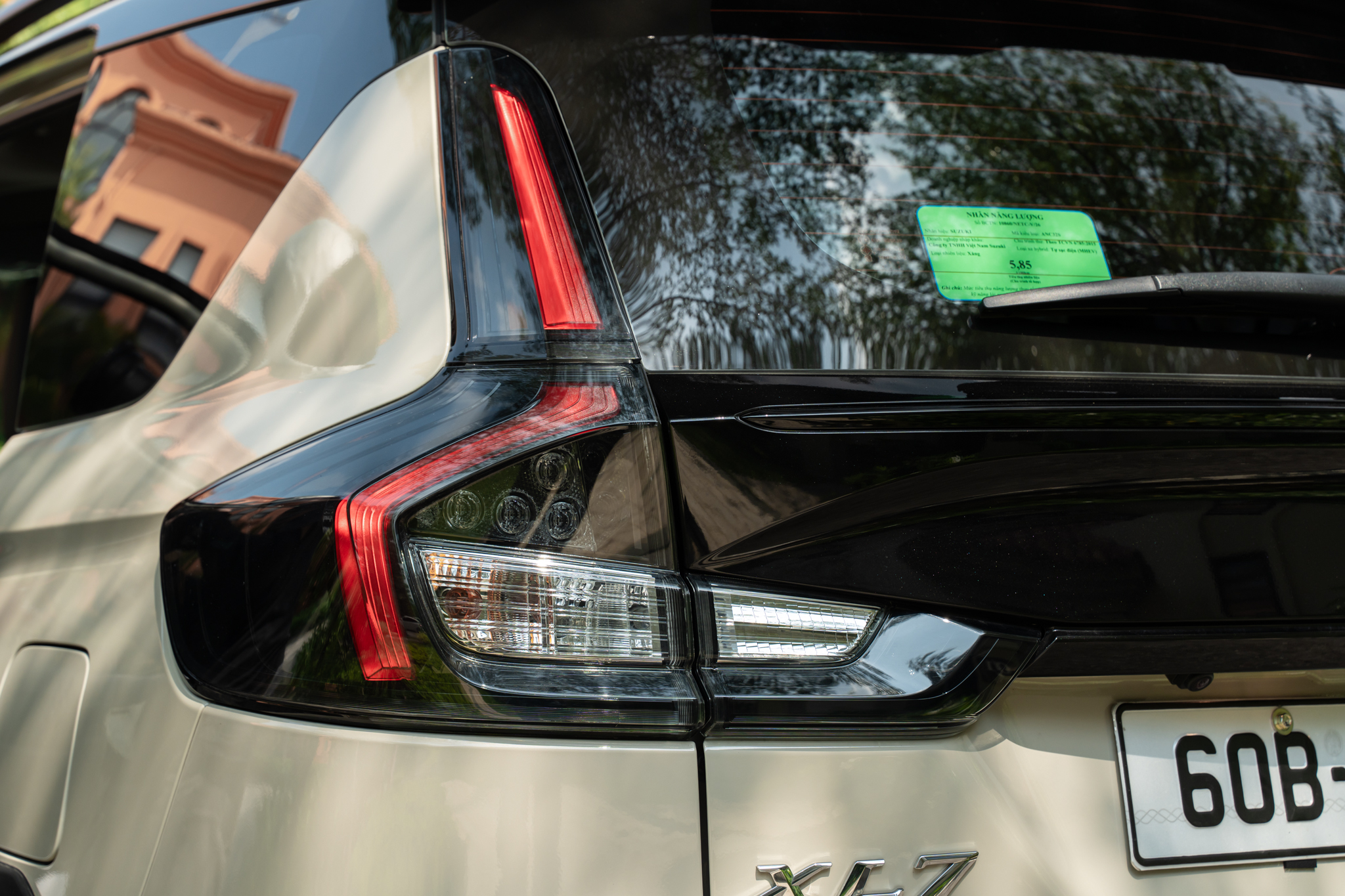 Suzuki XL7 2026 ra mắt Việt Nam: Giá từ gần 570 triệu đồng, thiết kế tinh chỉnh bắt mắt hơn, thêm bản 'base' mới rẻ hơn cạnh tranh Xpander - Ảnh 4.