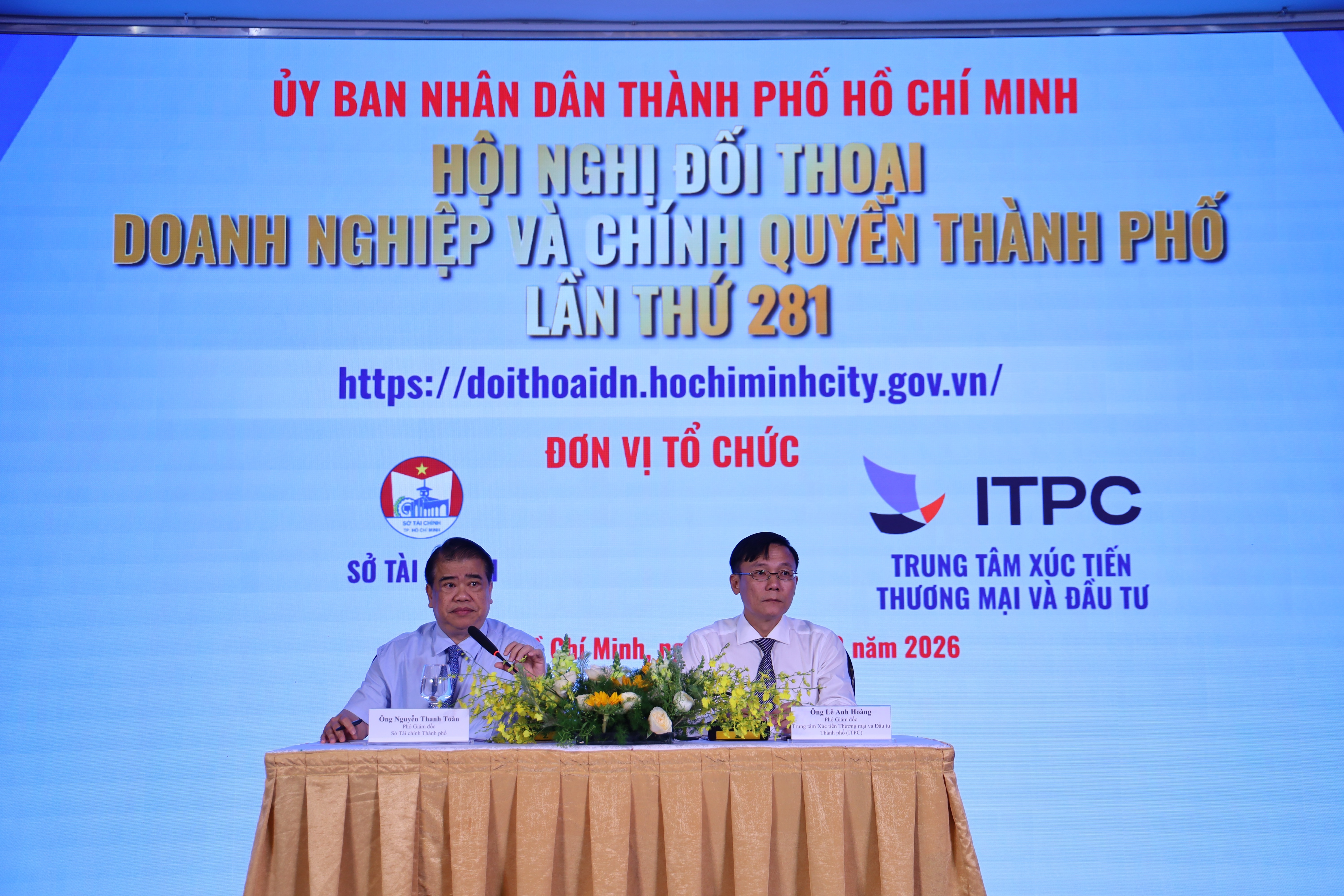 TP. Hồ Chí Minh gỡ vướng thủ tục đầu tư, tạo thuận lợi cho doanh nghiệp