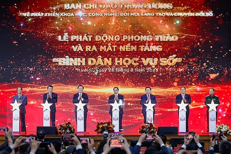 Nghiên cứu triển khai phong trào “Bình dân học vụ xanh” từ kinh nghiệm triển khai phong trào “Bình dân học vụ số” (Ảnh: VGP/Nhật Bắc) Nghiên cứu triển khai phong trào “Bình dân học vụ xanh” từ kinh nghiệm triển khai phong trào “Bình dân học vụ số” (Ảnh: VGP/Nhật Bắc)