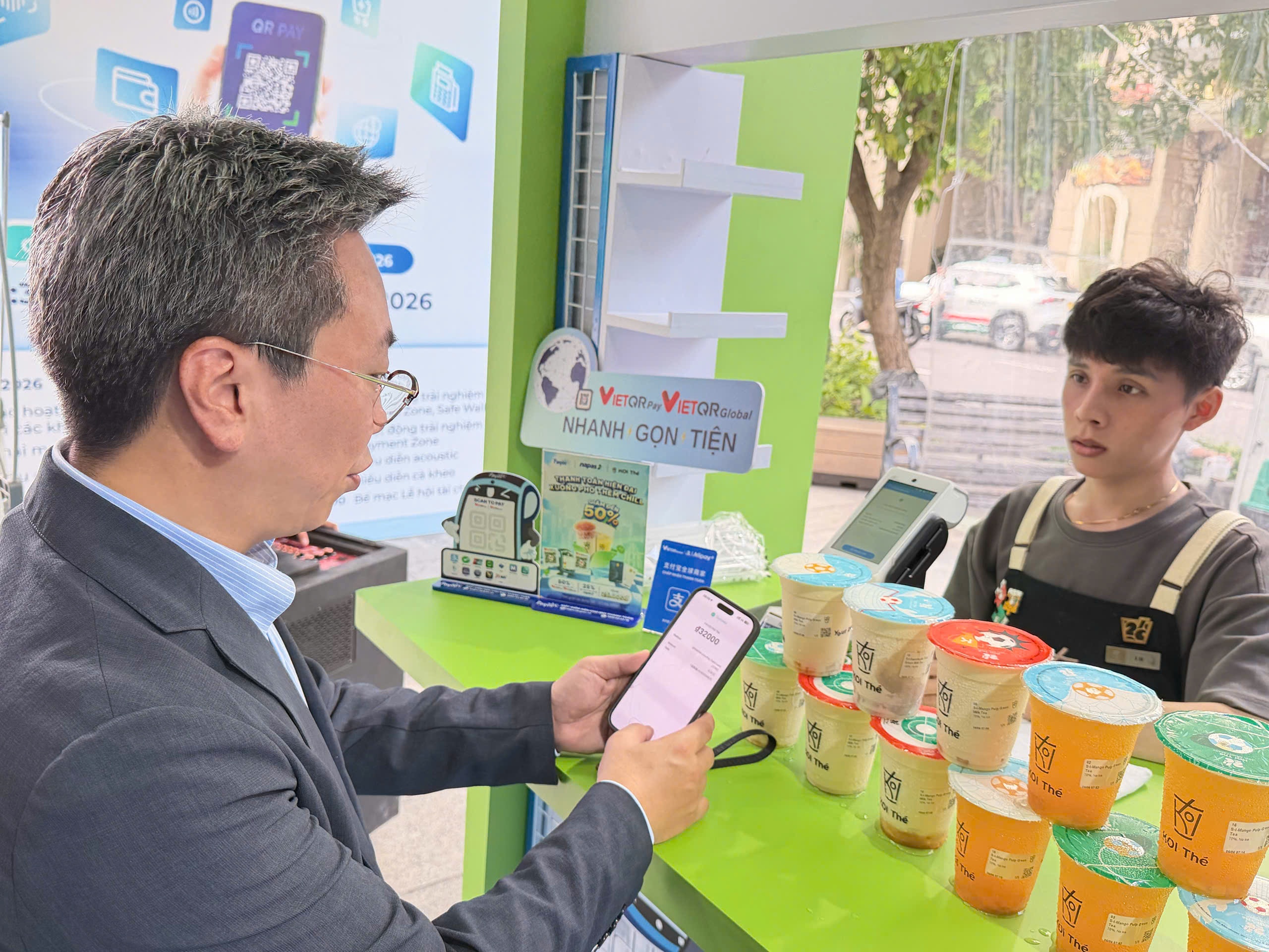 Du khách quốc tế được giảm 50% hóa đơn khi thanh toán bằng VietQRGlobal
