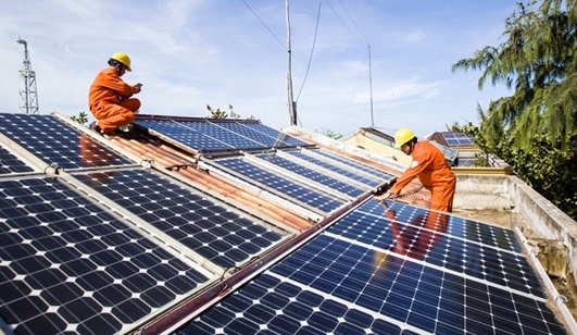 ADB cho vay 37,8 triệu USD phát triển điện mặt trời ở Việt Nam