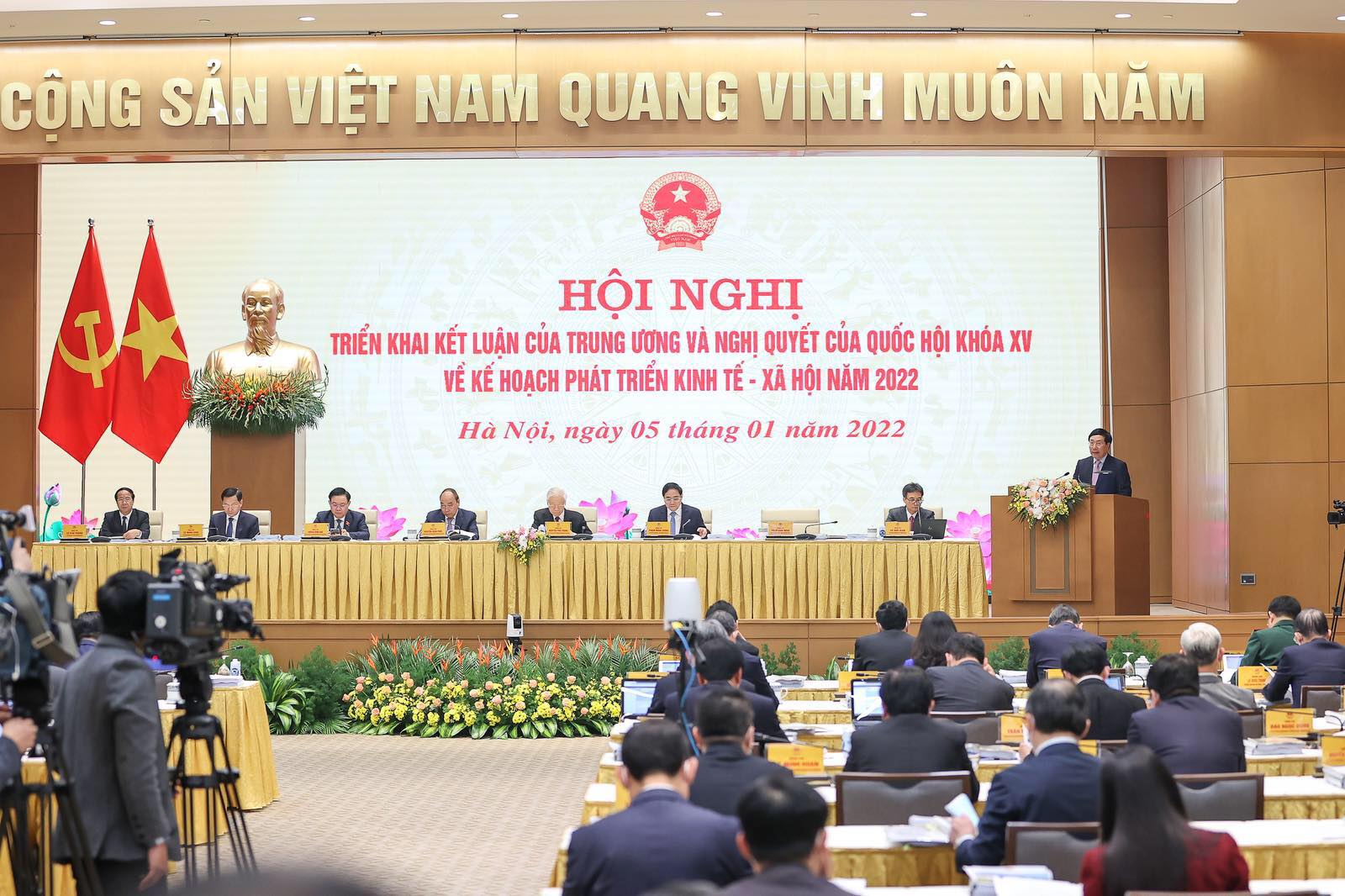 chinh phu quyet tam thuc hien thanh cong toan dien muc tieu nhiem vu ke hoach nam 2022
