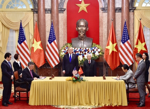Tổng Bí thư, Chủ tịch nước Nguyễn Phú Trọng tiếp Tổng thống Donald Trump