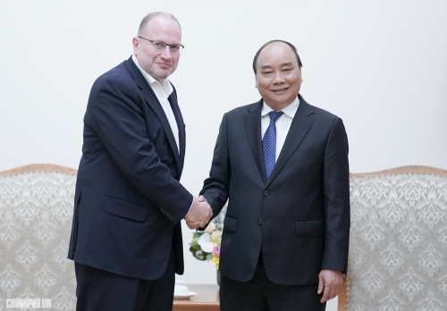 Thủ tướng mong muốn HSBC phát triển thêm các lĩnh vực kinh doanh ở Việt Nam