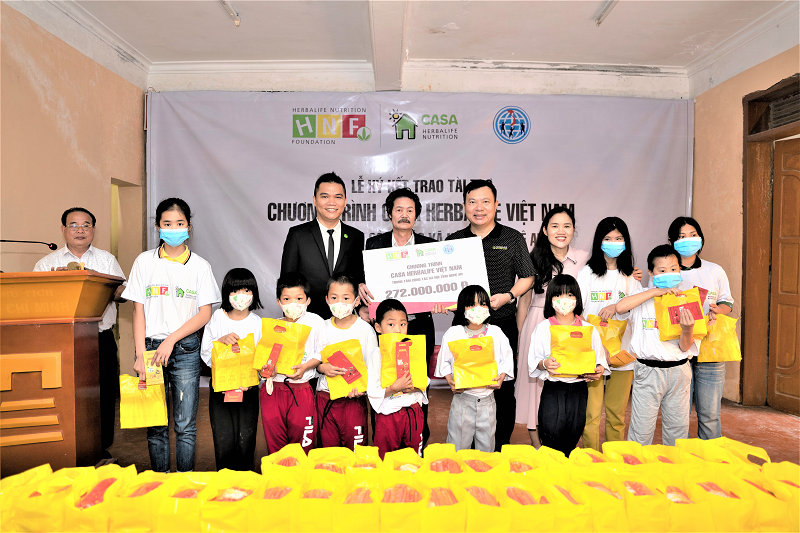 Herbalife Việt Nam hỗ trợ thực phẩm dinh dưỡng cho Trung tâm công tác xã hội Nghệ An