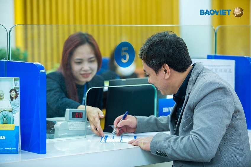 Bảo Việt: Tổng doanh thu hợp nhất năm 2022 tăng trưởng 8,2% bao viet tong doanh thu hop nhat nam 2022 tang truong 82