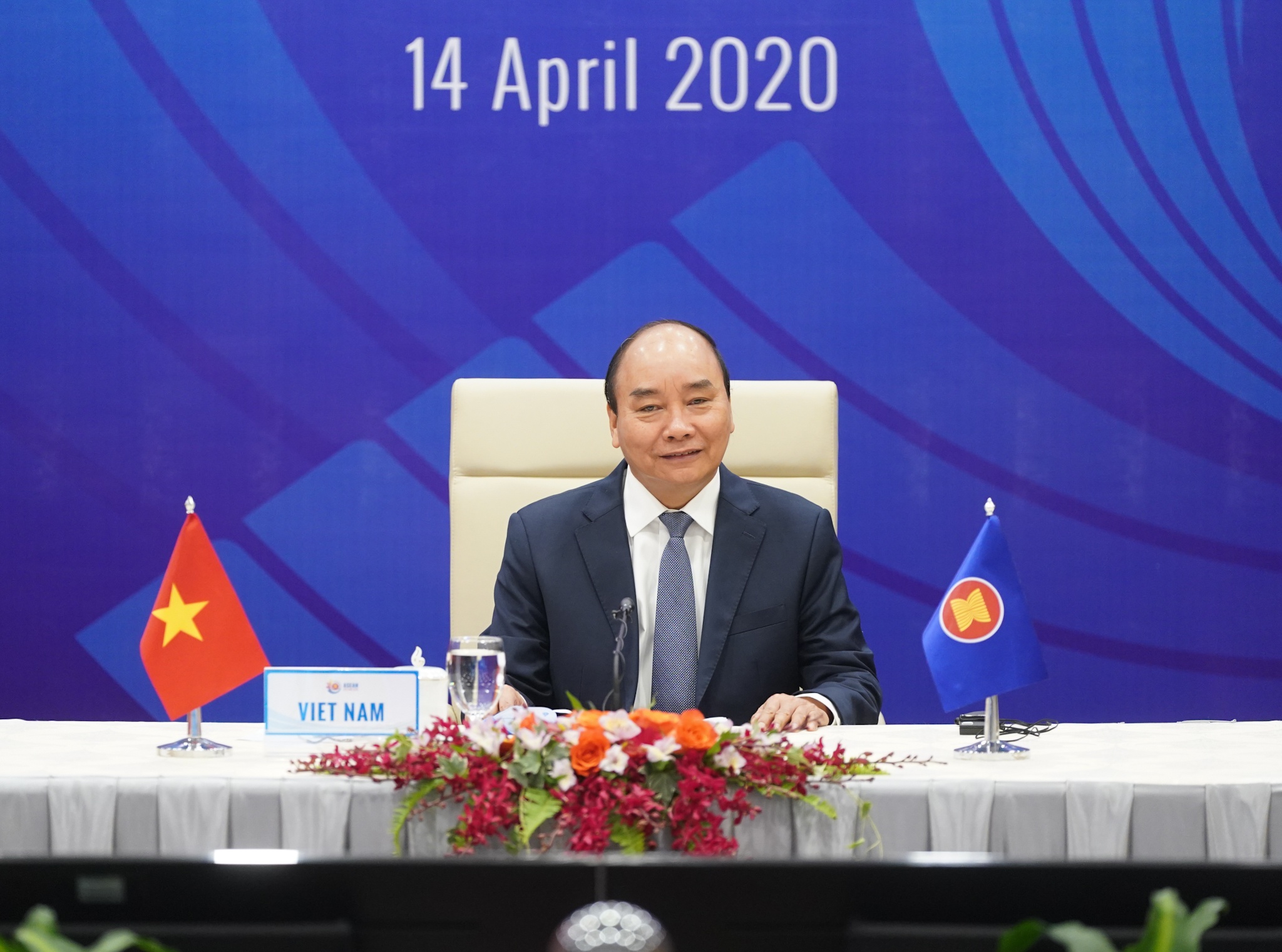 Thủ tướng: Việt Nam sẽ tiếp tục hỗ trợ các nước có dịch bệnh