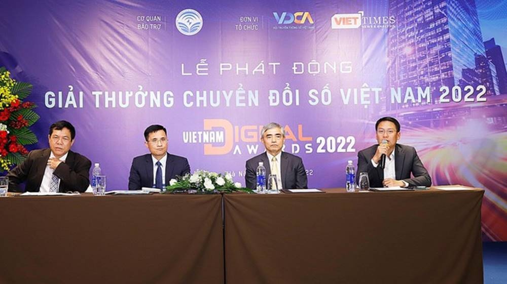 phat dong giai thuong chuyen doi so viet nam 2022