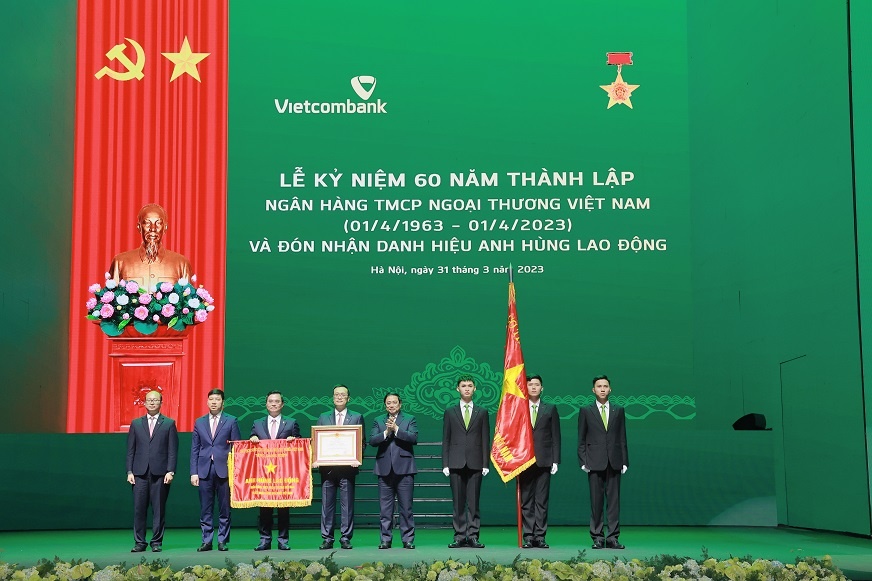 giu vung vi the ngan hang so 1 tai viet nam