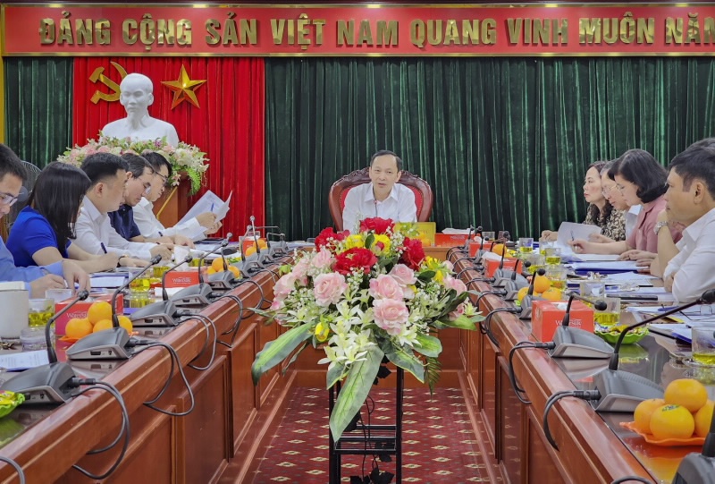 Phó Thống đốc Thường trực Đào Minh Tú làm việc về hoạt động của QTDND một số tỉnh, thành phố
