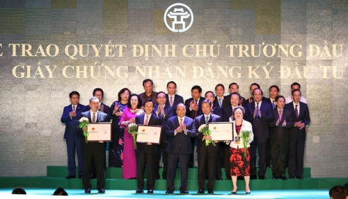 Hà Nội trao chứng nhận đầu tư cho 71 dự án với số vốn 397.335 tỷ đồng