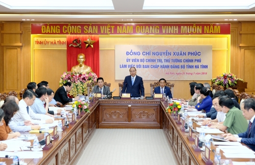 Thủ tướng Nguyễn Xuân Phúc làm việc với Ban Chấp hành Đảng bộ tỉnh Hà Tĩnh