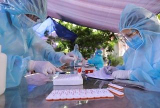 Sáng 15/9, Hà Nội ghi nhận 3 ca COVID-19, đều ở khu vực phong tỏa