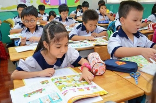 Bộ Giáo dục và Đào tạo yêu cầu rà soát sách Tiếng Việt lớp 1
