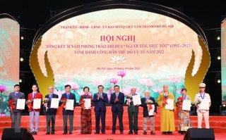Hà Nội vinh danh 10 công dân ưu tú dịp 68 năm Ngày giải phóng Thủ đô