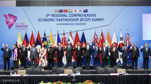 Dấu ấn Việt Nam tại Hội nghị Cấp cao ASEAN 33