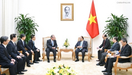 Thủ tướng Nguyễn Xuân Phúc tiếp Chủ tịch Ngân hàng Sumitomo Mitsui
