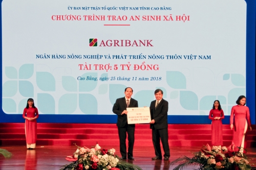 Agribank cam kết đầu tư hơn 700 tỷ đồng vào Cao Bằng