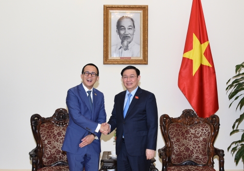 Phó Thủ tướng đánh giá cao việc hợp tác giữa FWD và Vietcombank