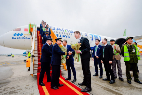 Bamboo Airways chính thức khai thác máy bay thân rộng