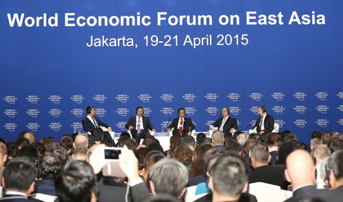 Phó Thủ tướng Nguyễn Xuân Phúc phát biểu tại Diễn đàn WEF Đông Á