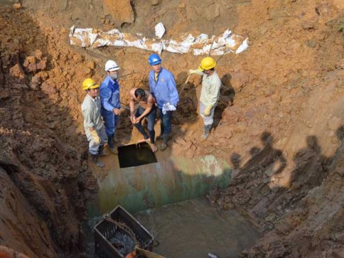 Hà Nội kiến nghị tạm dừng mua đường ống dẫn nước Trung Quốc