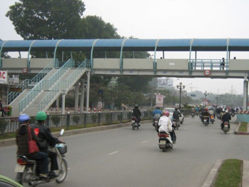 Hà Nội sắp xây thêm 2 cầu vượt cho người đi bộ