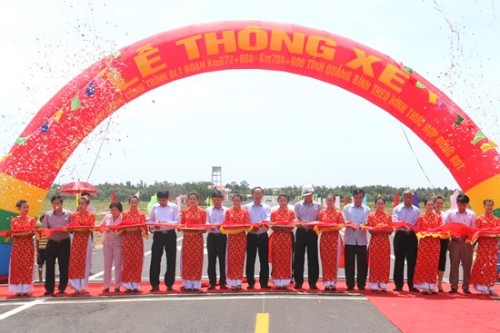 Thông xe hơn 33km QL1 qua huyện Quảng Ninh, Lệ Thủy (Quảng Bình)