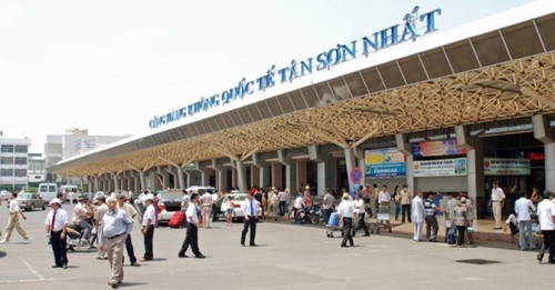 Thuê tư vấn nước ngoài nghiên cứu phương án mở rộng sân bay Tân Sơn Nhất
