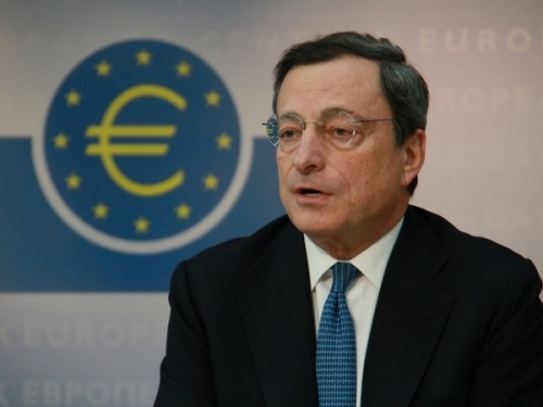 Chủ tịch ECB : Các gói kích thích vẫn cần ngay cả khi nền kinh tế hồi phục
