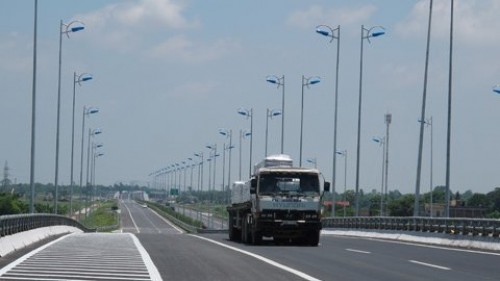 Điều chỉnh cơ cấu nguồn vốn 5 dự án đường cao tốc