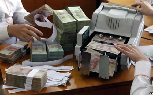 Một vài ngân hàng tăng giảm nhẹ lãi suất huy động VND