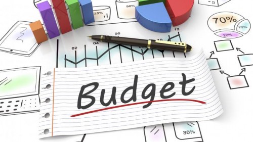 Thu ngân sách mới đạt 49,4% dự toán năm