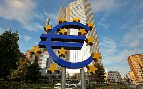ECB cố trì hoãn thời điểm thu hẹp chương trình kích thích