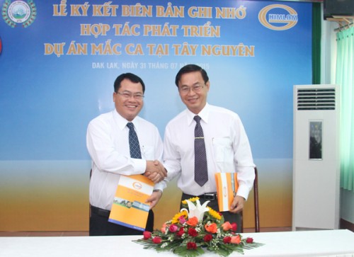 Công ty Him Lam ký kết thỏa thuận phát triển mắc ca Tây Nguyên