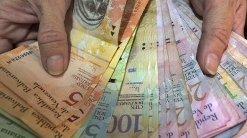 Venezuela có thể phát hành tiền mệnh giá lớn do lạm phát phi mã