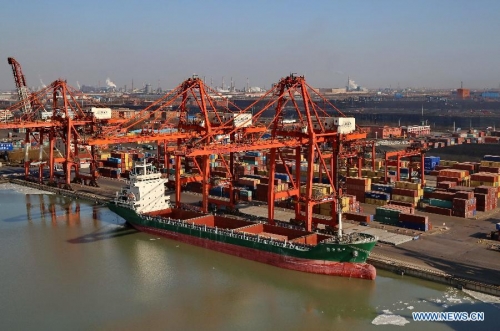 Trung Quốc: Xuất nhập khẩu yếu hơn dự kiến phủ bóng lên kinh tế toàn cầu