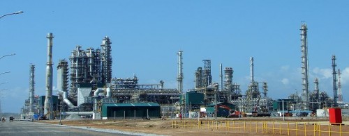 PVN đề nghị hạn chế nhập khẩu xăng dầu