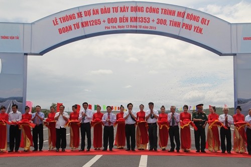Thông xe Dự án mở rộng QL1 qua Bình Định và Phú Yên
