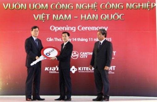Khánh thành dự án ươm tạo công nghệ cao Việt Nam-Hàn Quốc