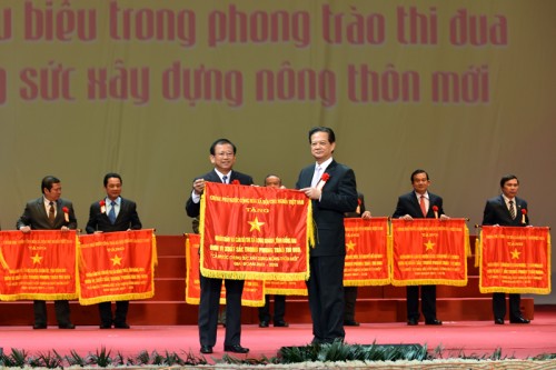Thi đua tạo nên diện mạo mới của nông thôn Việt Nam